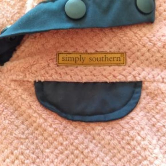 Simply Southern Size S Women's soft fleece - peach color - Picture 3 of 5
